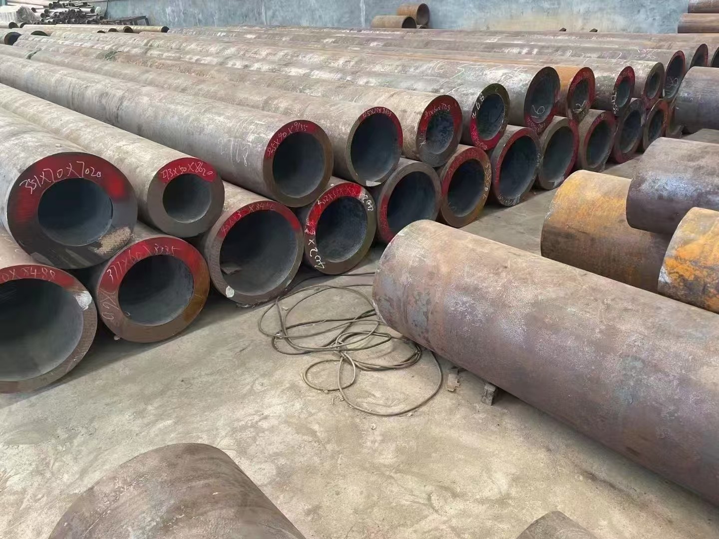 南阳市无缝钢管切割定尺切割加工热轧冷拔无缝钢管 - 价格